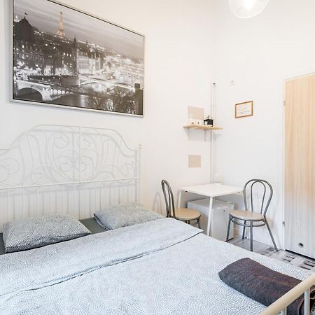 Laykonik Lägenhet Kraków Exteriör bild